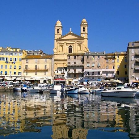 Appartement Vue Mer Avec Parking Gratuit Sur Place Bastia  Ngoại thất bức ảnh